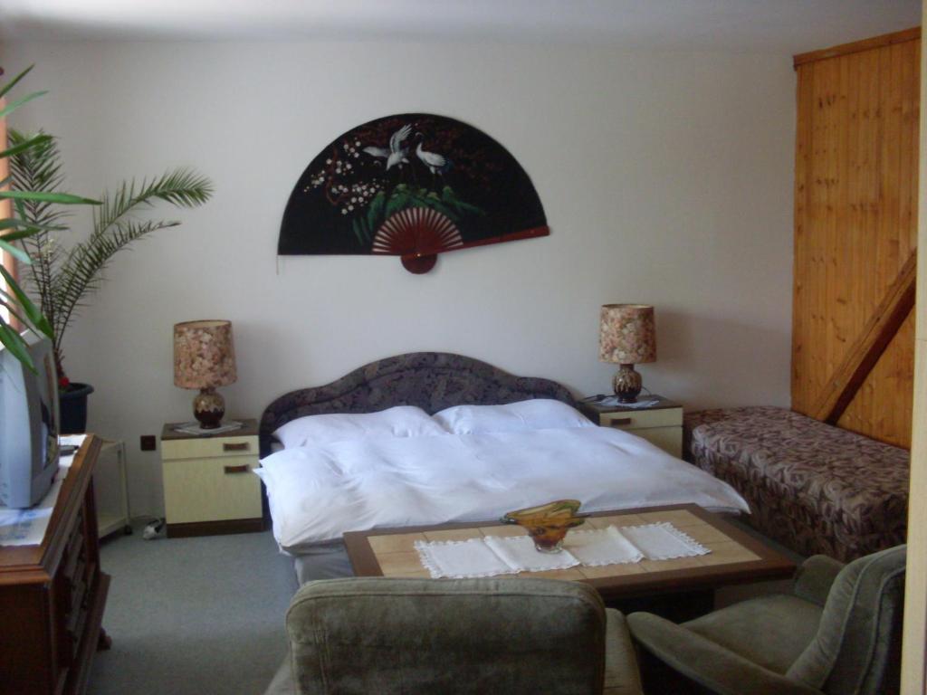 Pension U Kastanu Karlsbad Rum bild