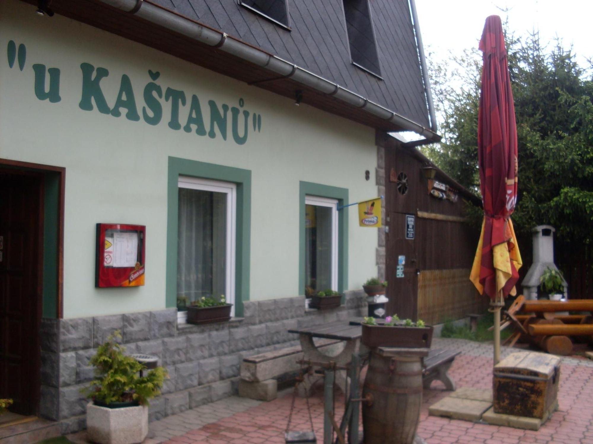 Pension U Kastanu Karlsbad Exteriör bild