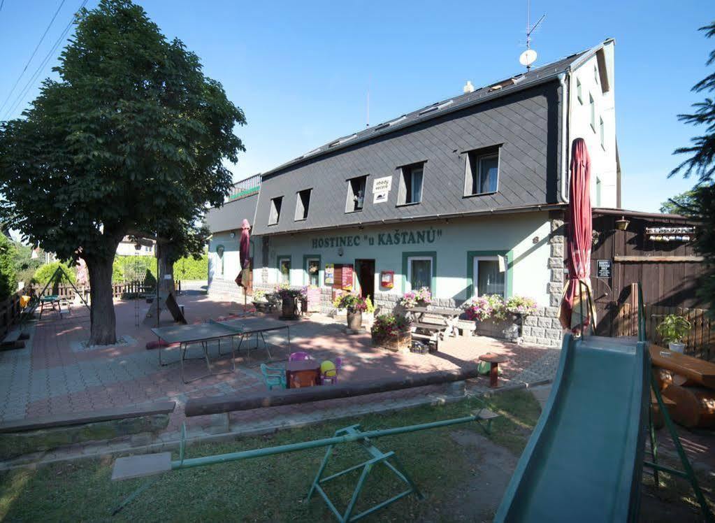 Pension U Kastanu Karlsbad Exteriör bild